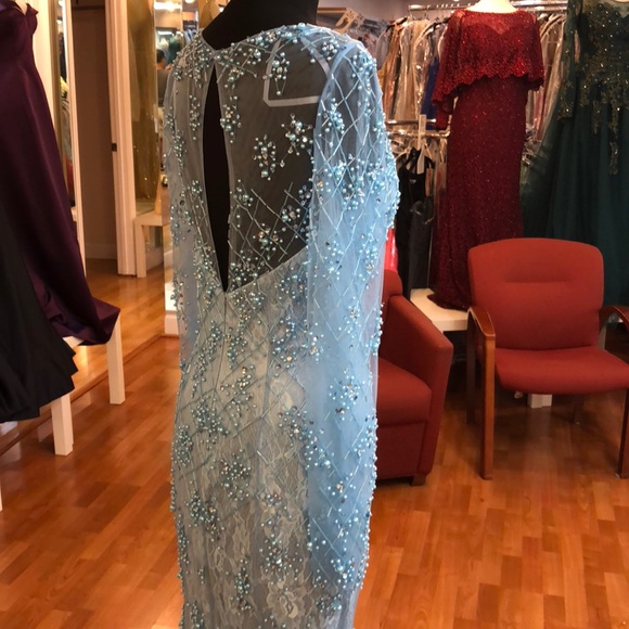 Women’s formal dress, powder blue with sequins - Picture 6 of 9